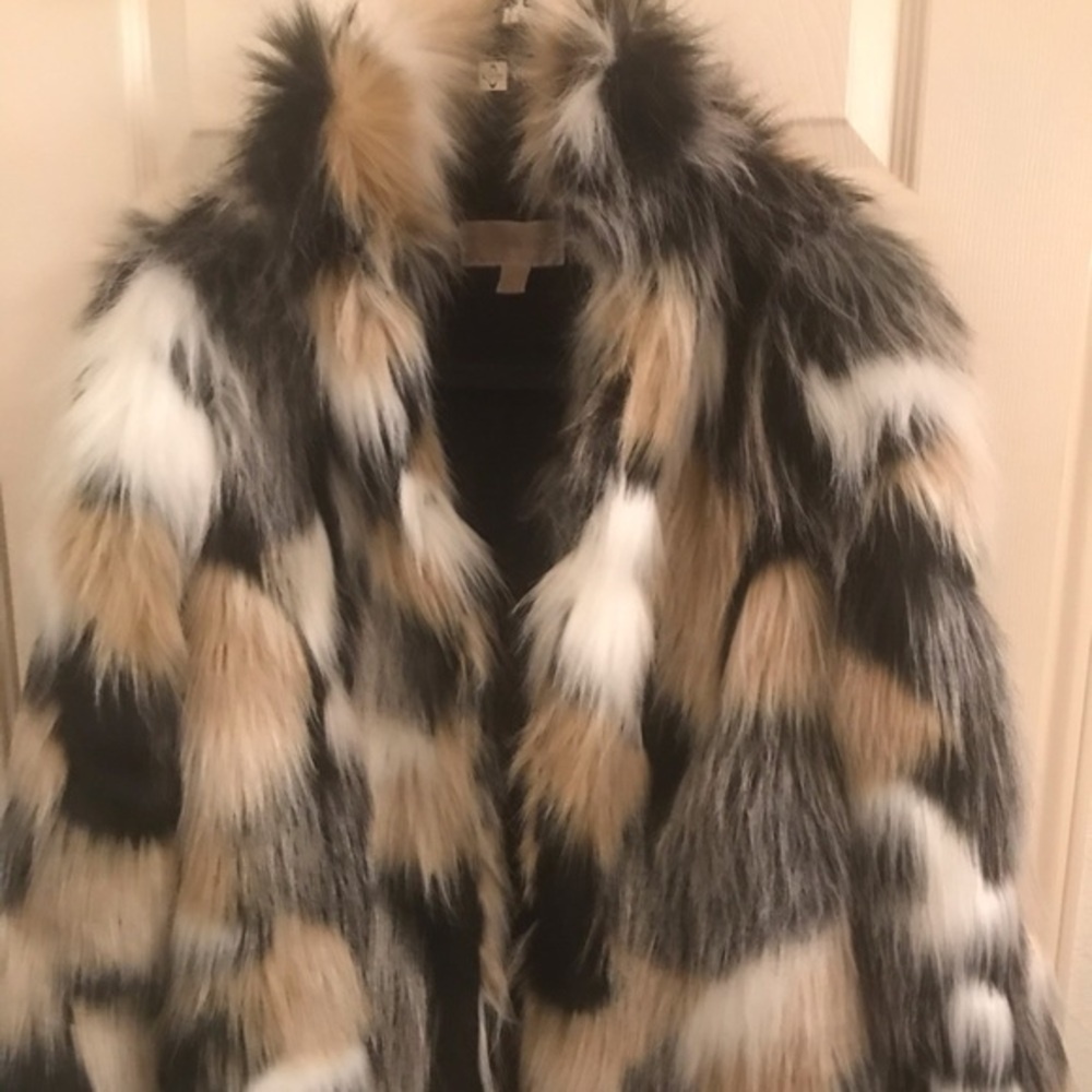 Michael Kors beautiful Animal Print Faux fur fox glamorous Coat new Size XS